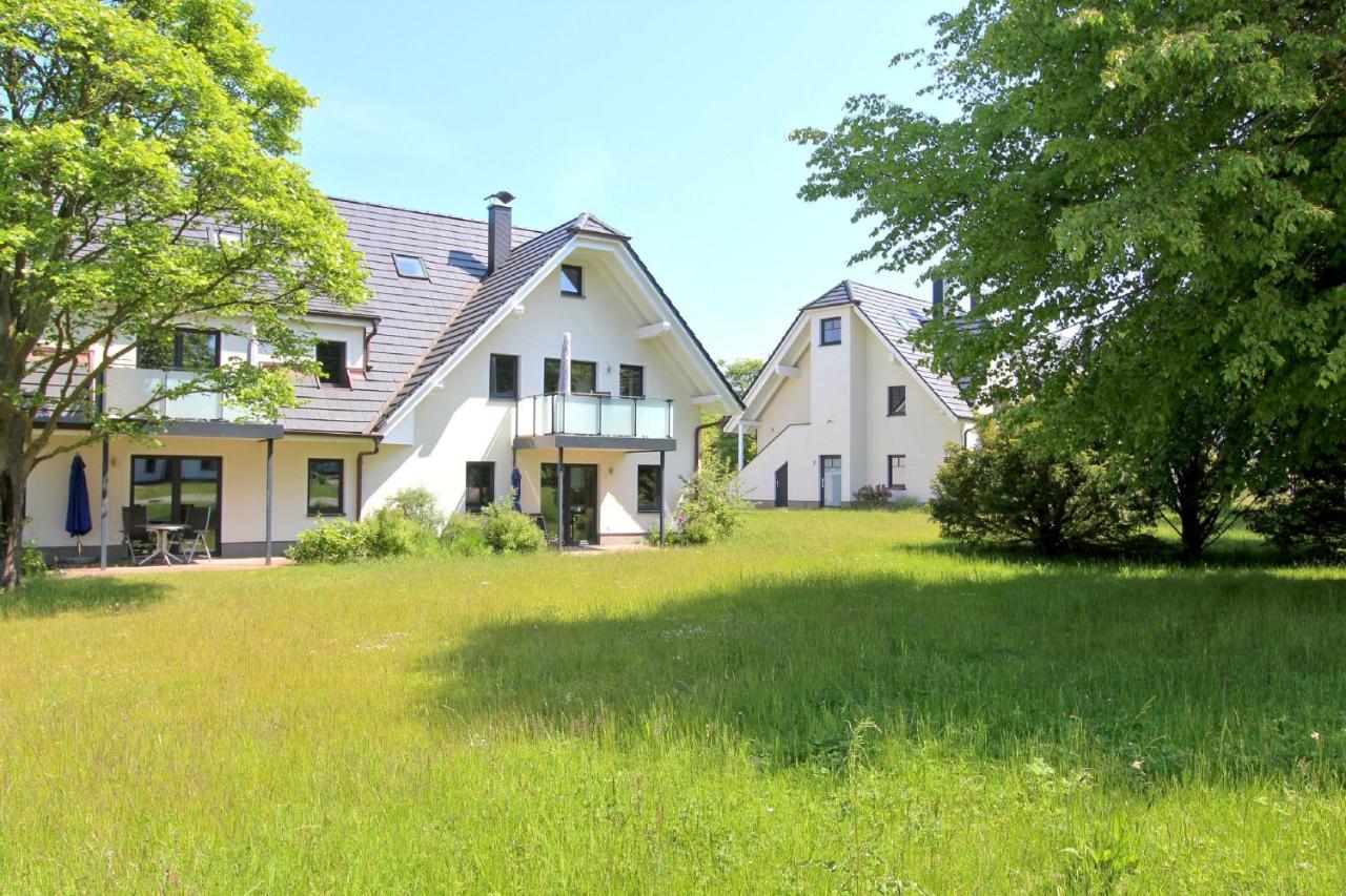 Strandresort Rex Rugia Haus 13 - FeWo 07, inklusive Sauna und Schwimmbadnutzung im AHOI Sellin Lobbe Exterior foto